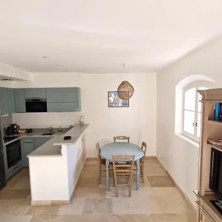Διαμέρισμα Maison Les Marres Saint-tropez, Elegance Et Calme *