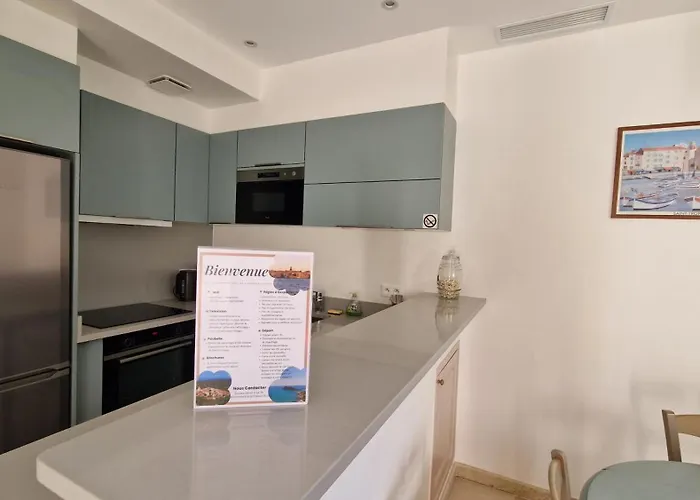 Maison Les Marres Saint-tropez, Elegance Et Calme * Σαιν-Τροπέ